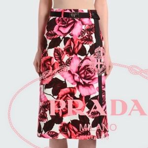 PRADA $1,120 Logo / rose-print cotton pencil skirt